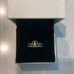 Pandora Ring